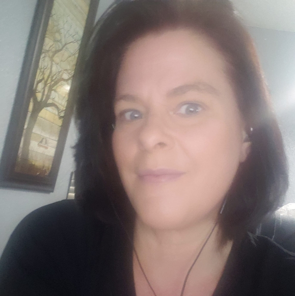 Meet your Posher, Tammy - Picture 1 of 1